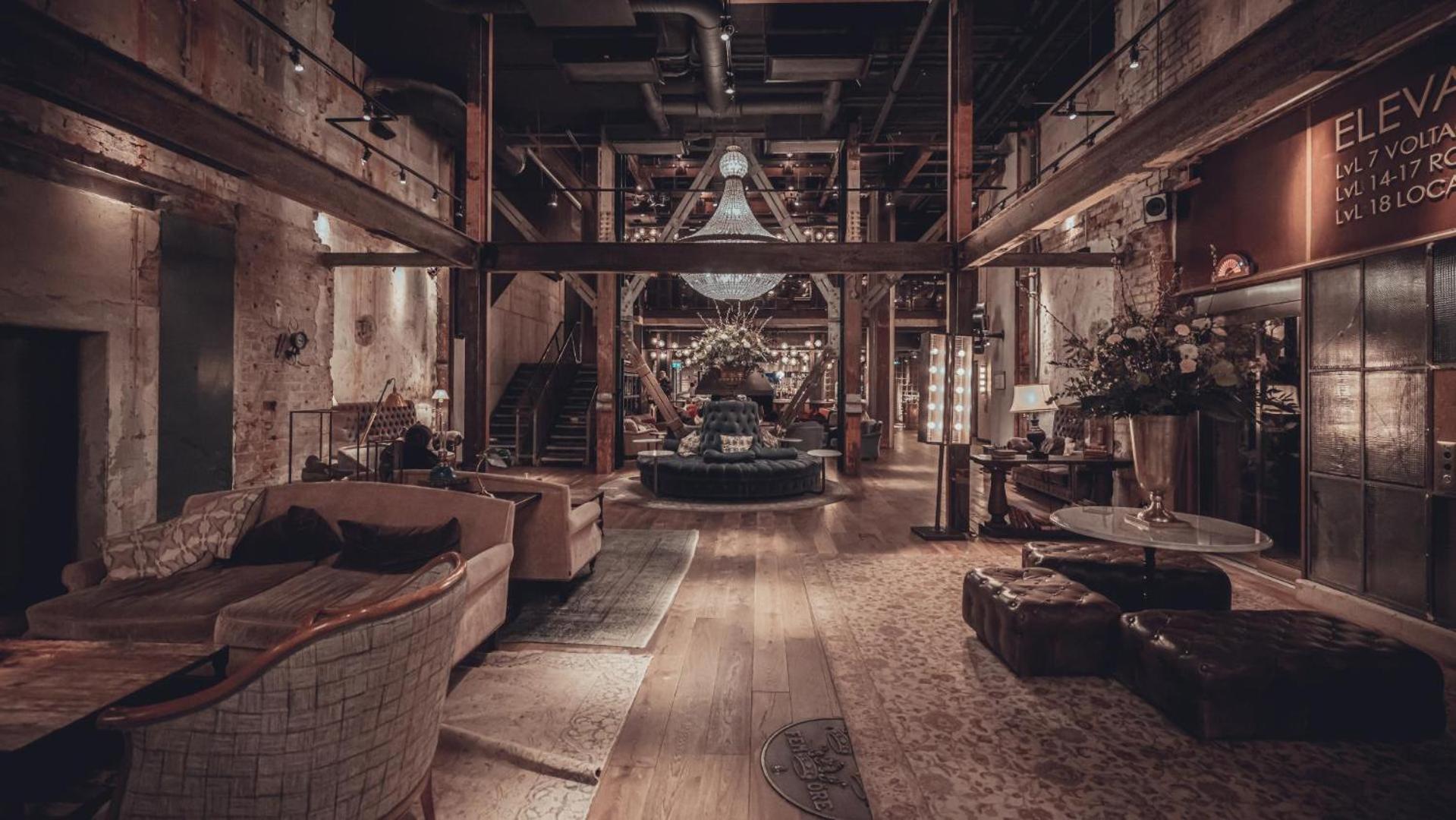 Steam Hotel Вестерос Экстерьер фото The interior of the hotel